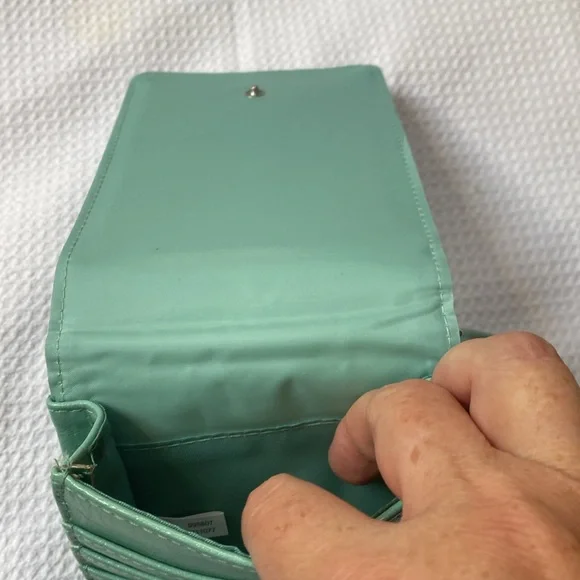 Tiffany blue. Cross body card holder - Picture 4 of 6